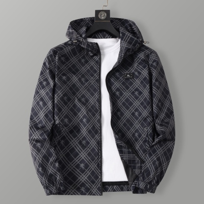 バーバリー「Burberry」バーバリー ロゴプリント ジップアップジャケット / アウター
