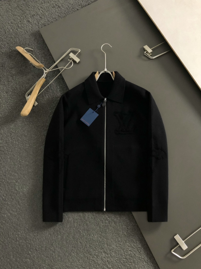 ルイ・ヴィトン「Louis Vuitton」ルイ・ヴィトン モノグラム・マクロ ウール ハーフジッププルオーバー / ニットトップス