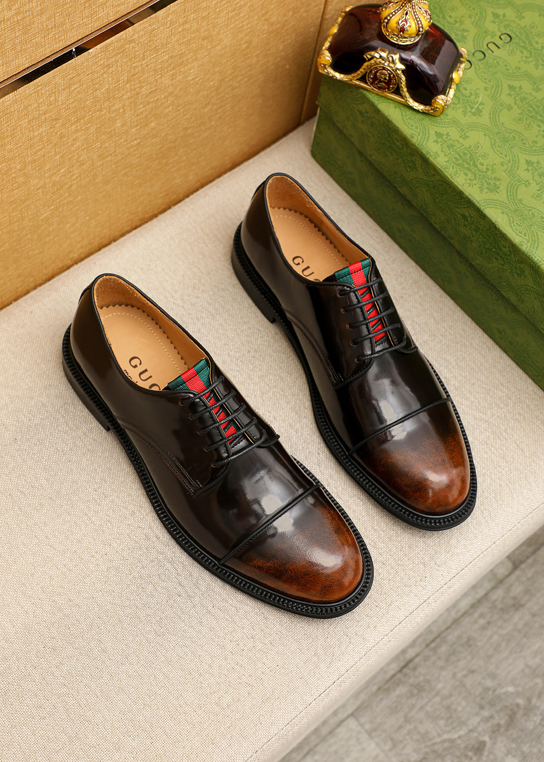グッチ「Gucci」グッチ ビジネスレザーシューズ / ドレスシューズ