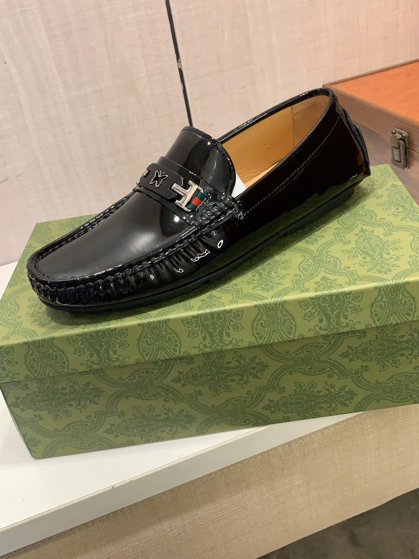 グッチ「Gucci」グッチ ドライビングシューズ / カジュアルシューズ