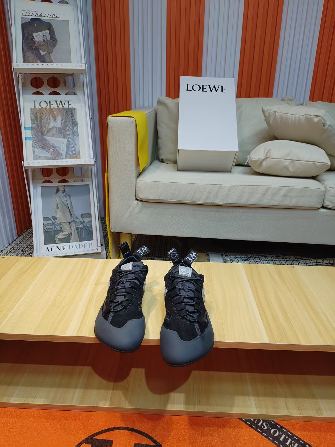 LOEWE Grip Sneaker -ロエベ グリップ スニーカー / スニーカー