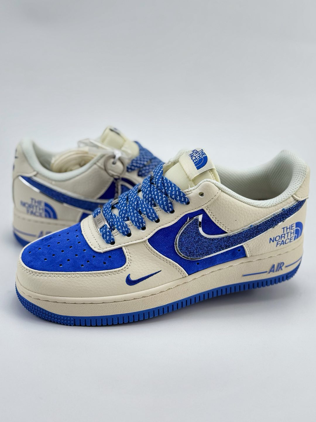 「コラボモデル」The North Face x Nike  Air Force 1 Low 07 'White Royal Blue' スモールスウッシュ スニーカー