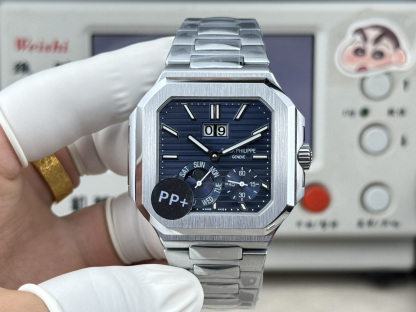 Patek Philippe パテック・フィリップ キュビトゥス スタイル グランドデイト・ムーンフェイズ / カスタムウォッチ