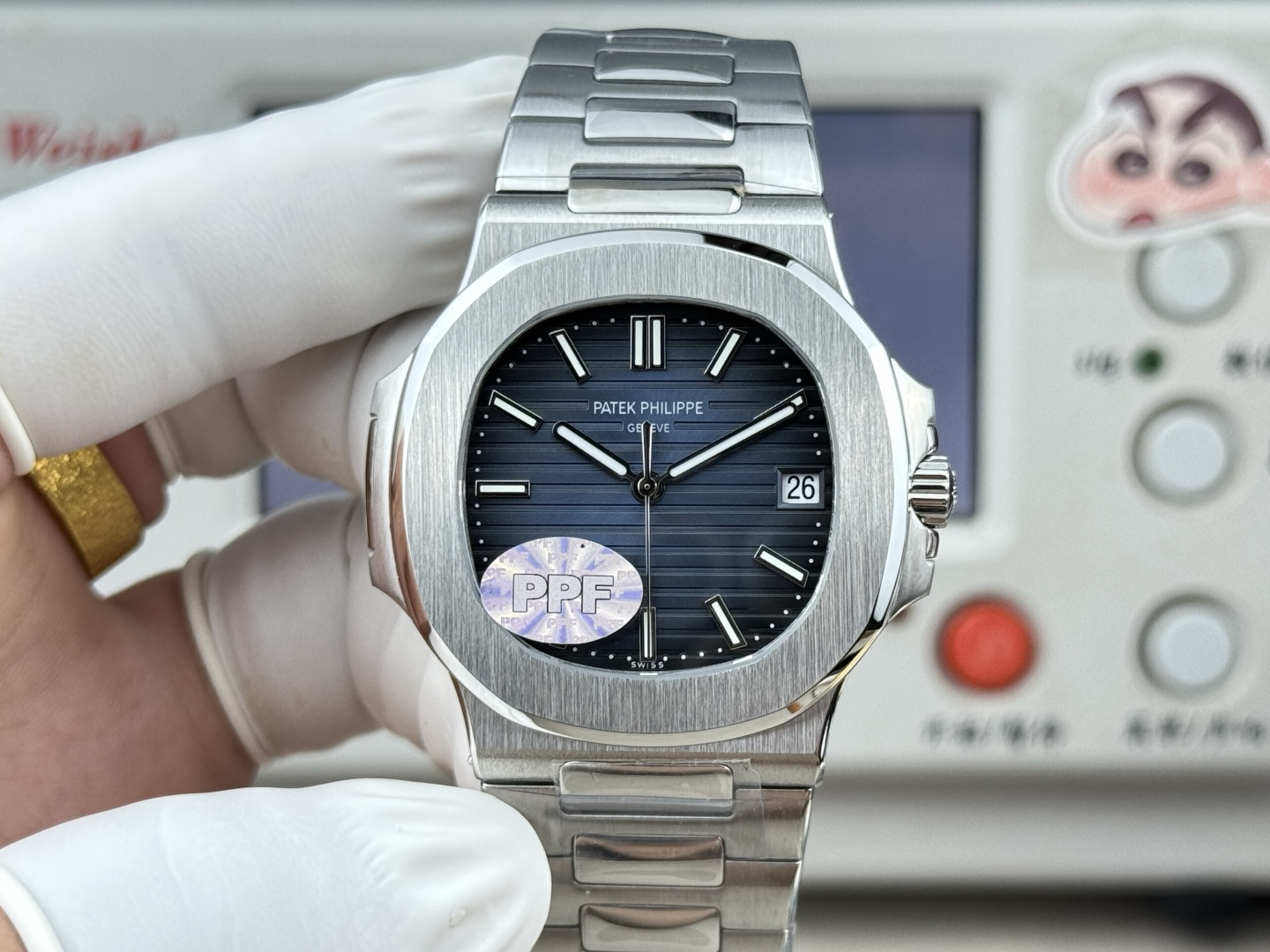 Patek Philippe ノーチラス 5711 スタイル ウルトラスリム アップグレード版 / カスタムウォッチ