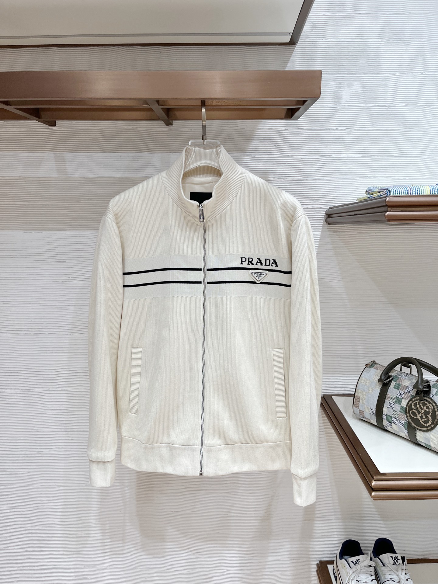 プラダ「Prada」プラダ リブニット スタンドカラー ジップアップジャケット / メンズ ニットアウター