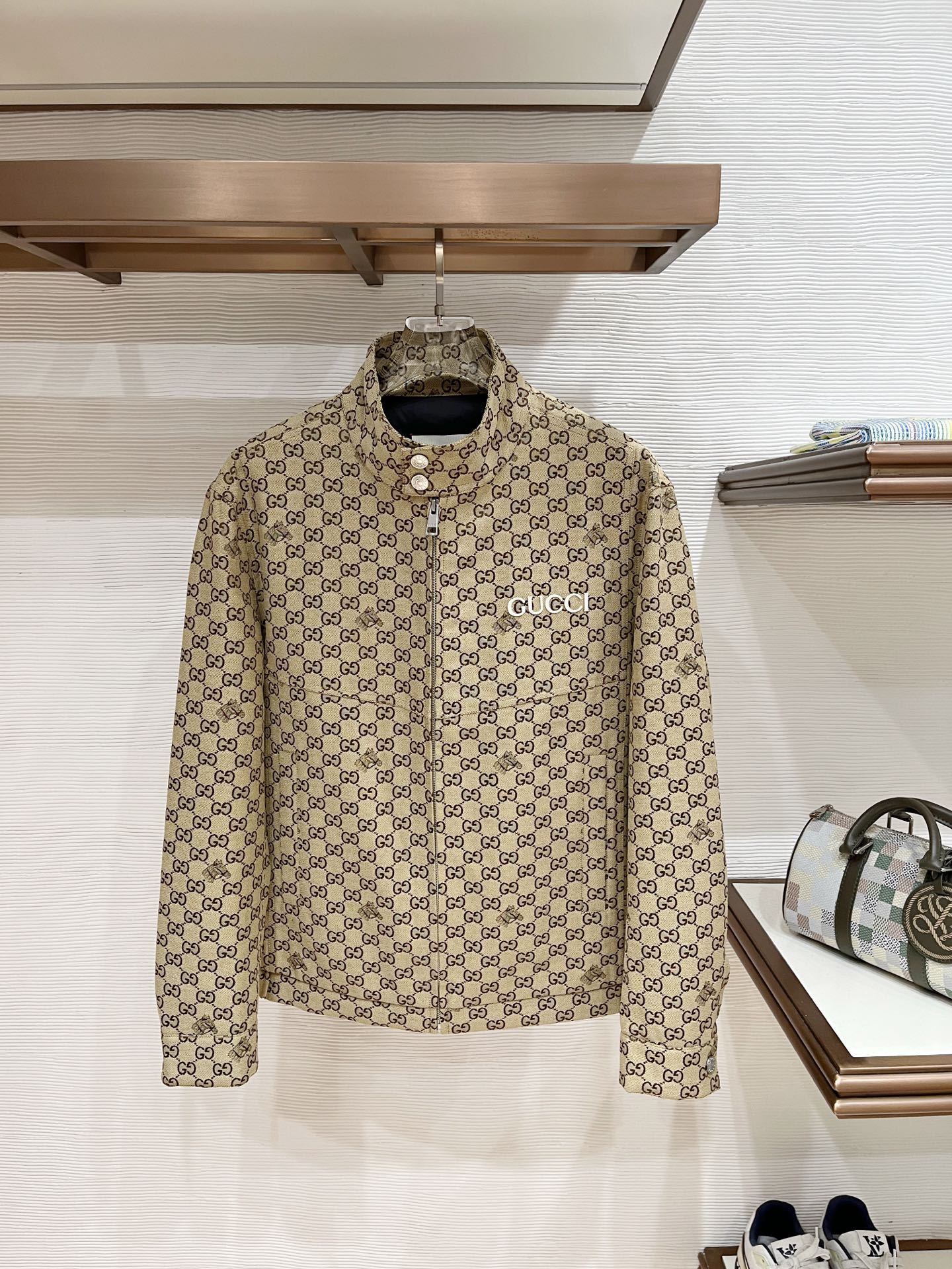 グッチ「Gucci」 グッチ ジャンボGG ダウンジャケット / スタンドカラー