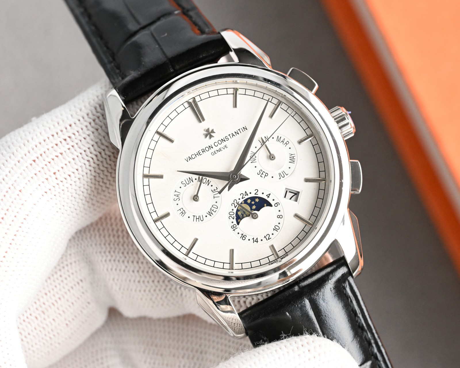 ヴァシュロン・コンスタンタン［Vacheron Constantin］伝承アプデグレードシリーズ 自動機械式腕時計41MM