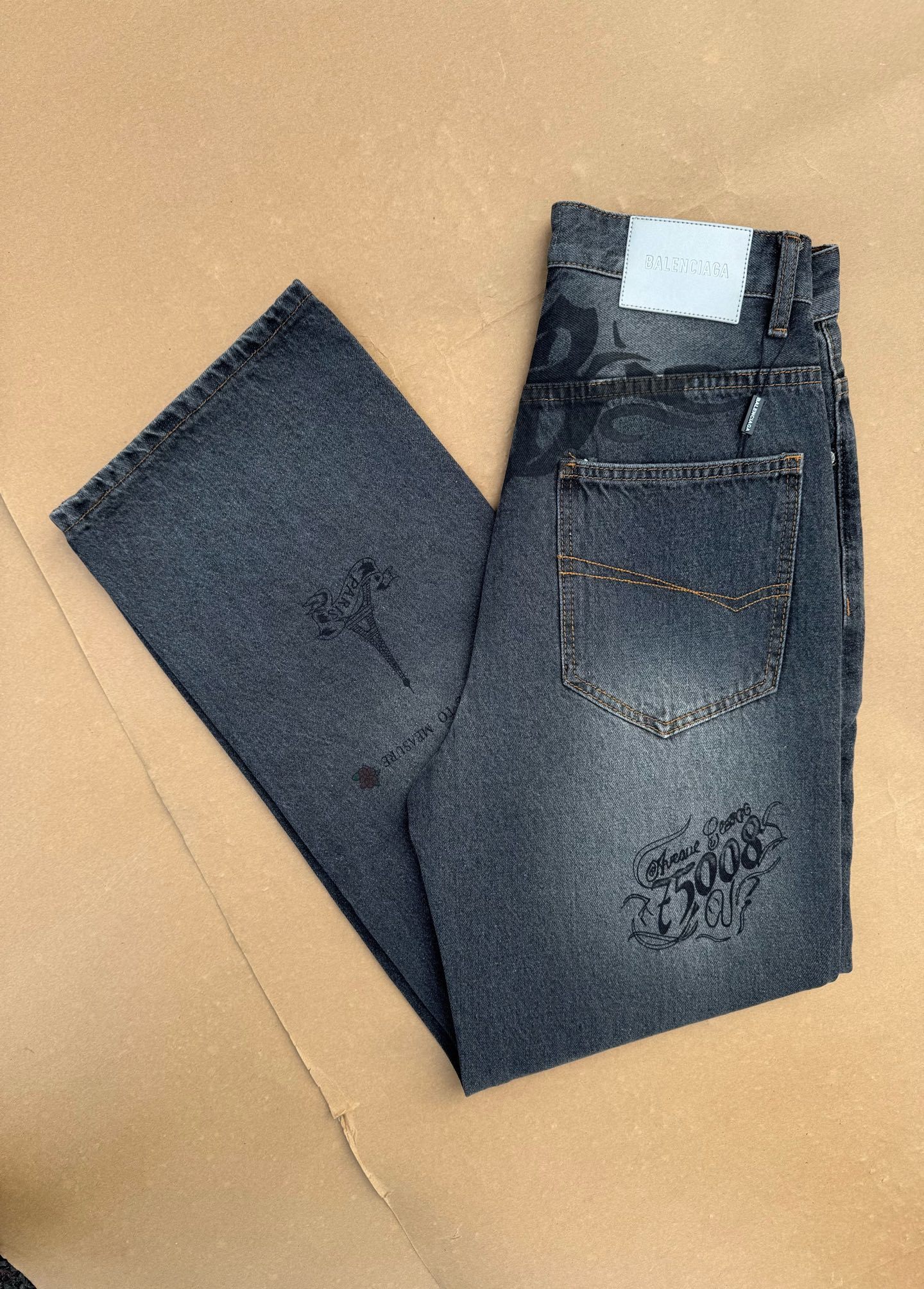 BURBERRY & バーバリー ヴィンテージウォッシュ ワイドレッグデニムパンツ / ユニセックス