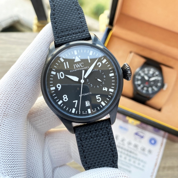 アイダブリューシー［IWC］ポルトガル シリーズ オートマティック ウォッチ44MM