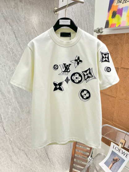 ルイ・ヴィトン「Louis Vuitton」 2026春夏 新作Tシャツ