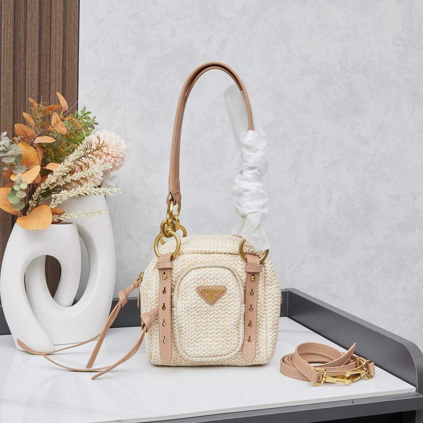 プラダ「Prada」 ブレードバッグ 2538 ショルダーバッグ