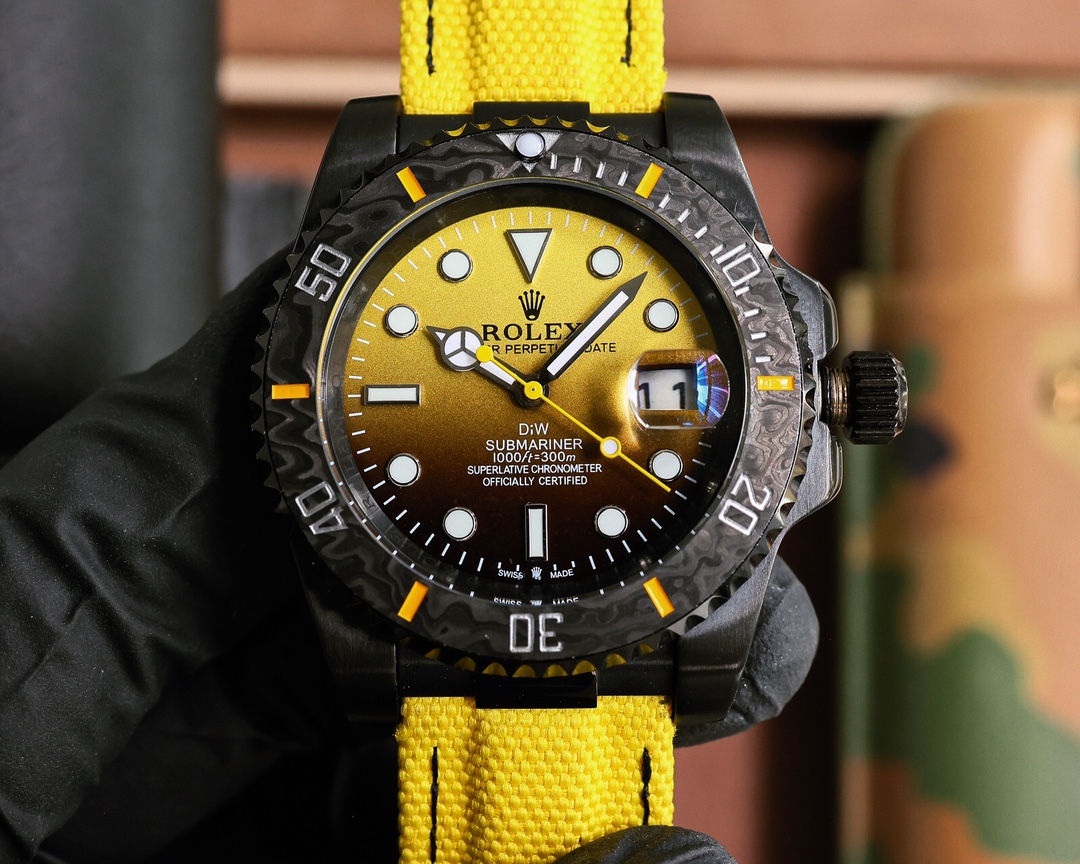 ロレックス［Rolex］DIW Submariner "PARAKEET" カスタムモデル 腕時計40MM