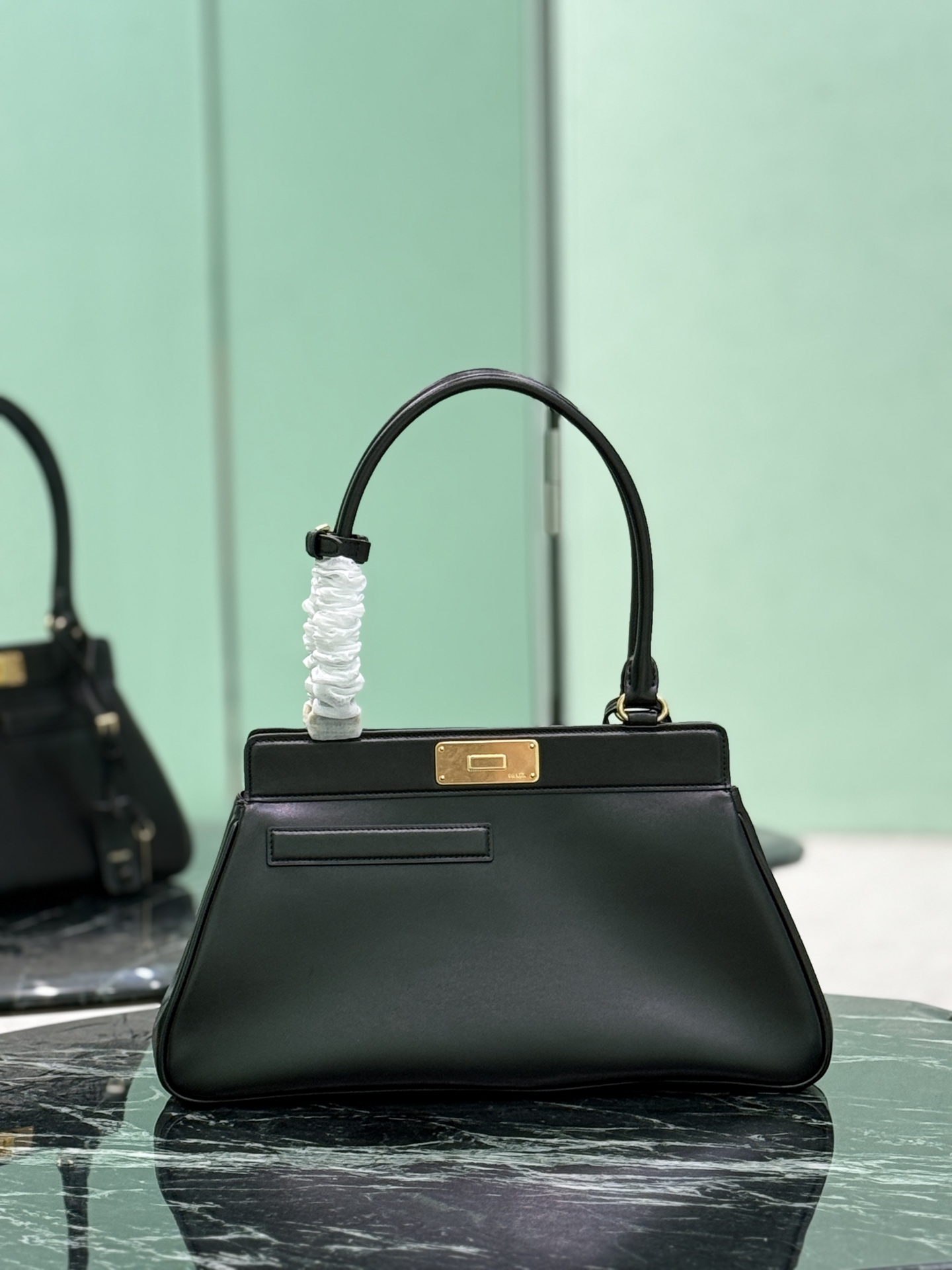 プラダ「Prada」2025 ジオメトリック デュアリズム ハンドバッグ