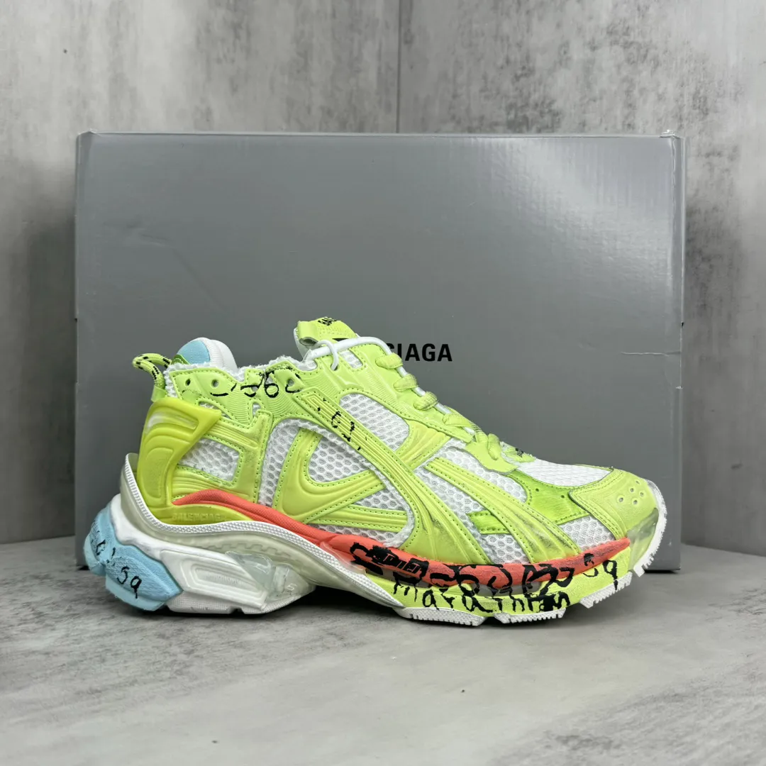 バレンシアガ「Balenciaga」Runner デザイナーズ スニーカー-ISETAN PRESTIGE CURATED
