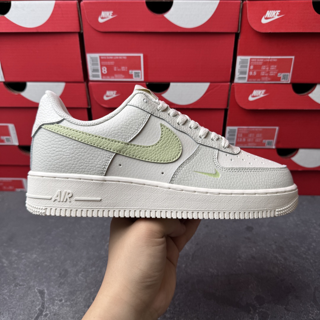 ナイキ「Nike」Air Force 1 Low Canvas メンズスニーカー