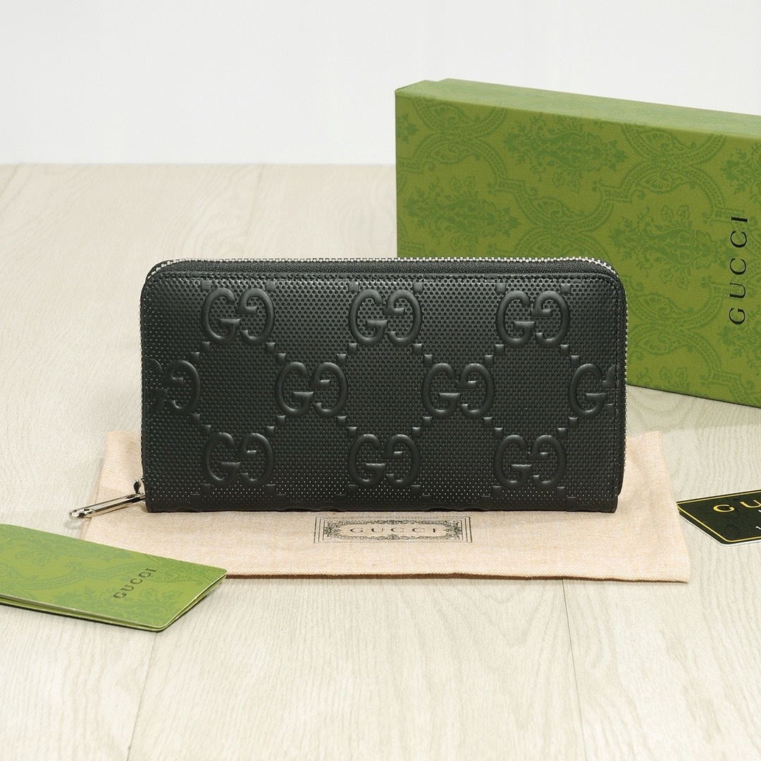 グッチ「Gucci」シグネチャー レザー ウェブ ジップアラウンドウォレット
