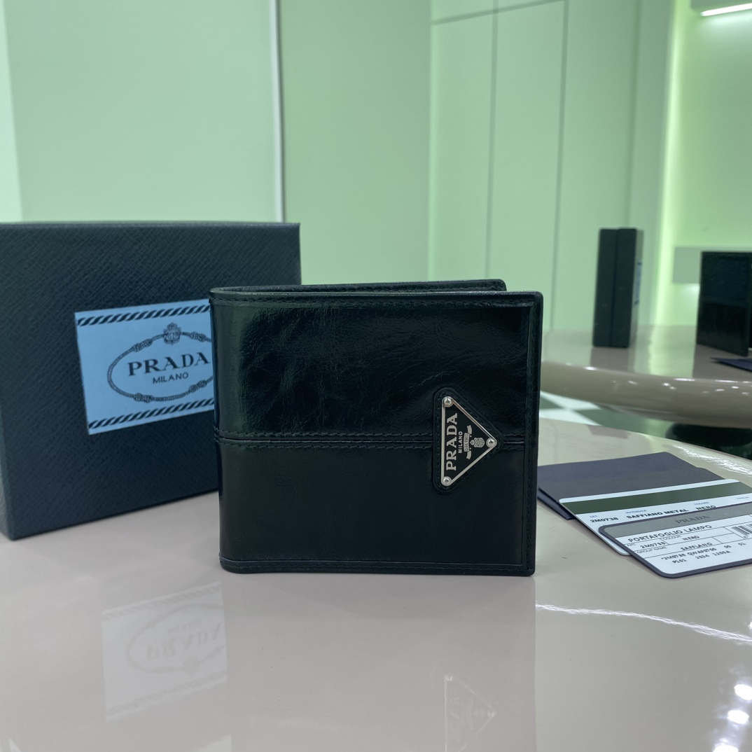 プラダ「Prada」 メンズ コンパクトウォレット