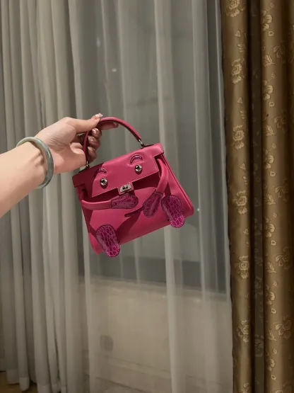 エルメス「Hermès」Kelly Doll ハンドバッグ