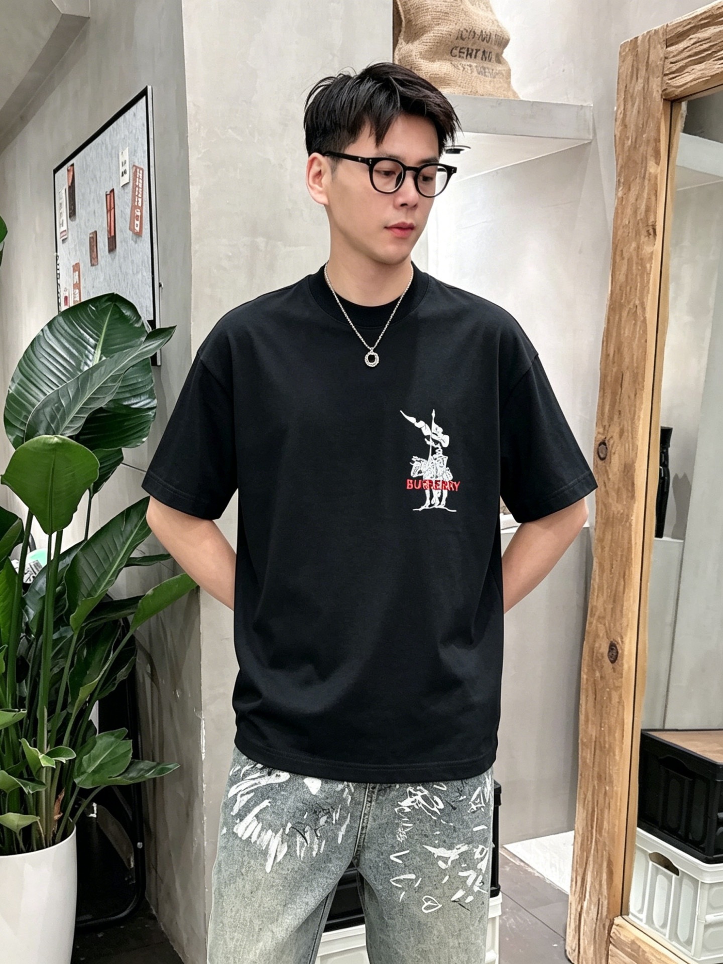 バーバリー「Burberry」ロゴプリントTシャツ / ショートスリーブ クルーネック