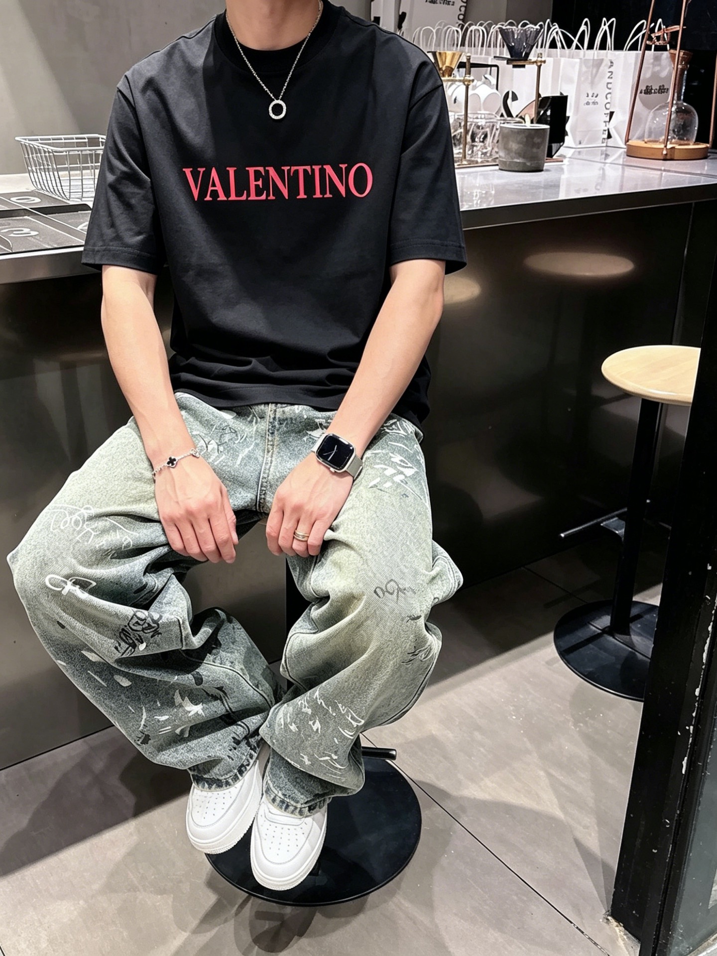 ロゴプリントTシャツ / ショートスリーブ クルーネック
