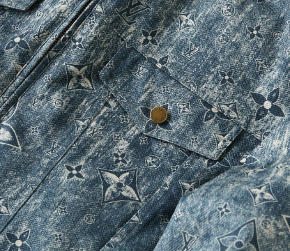 ルイ・ヴィトン「Louis Vuitton」秋冬フード付きダウンジャケット