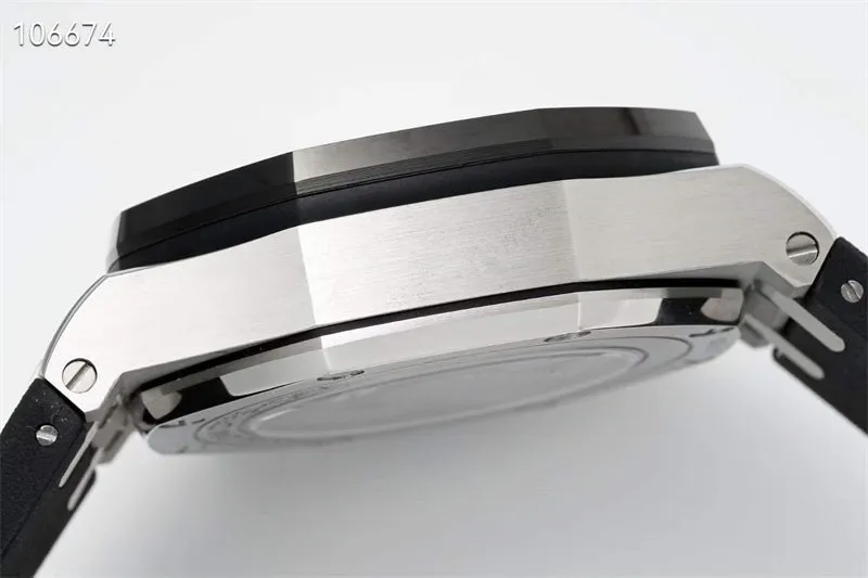 オーデマ ピゲ「Audemars Piguet」ロイヤルオーク オフショア クロノグラフ 44MM