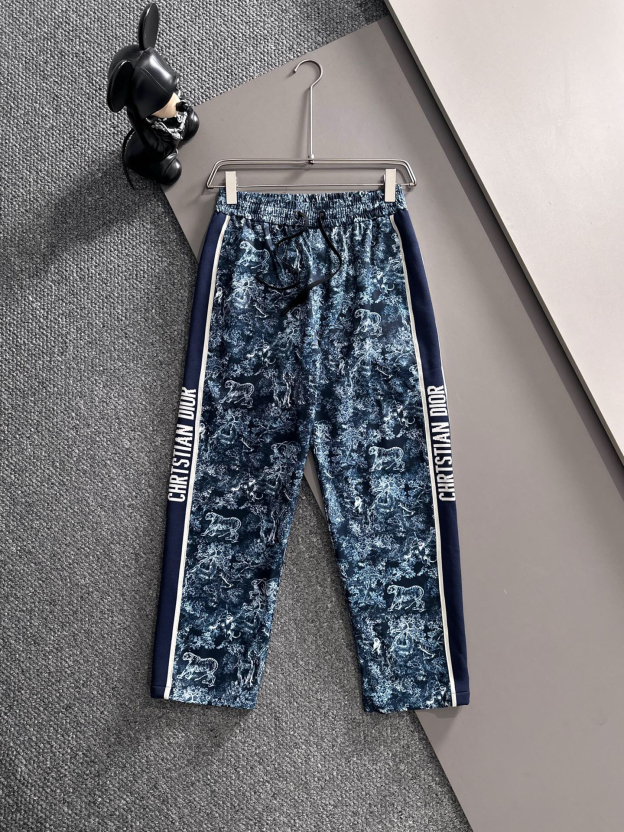 ディオール「Dior」ジップアップパーカー&ジョガーパンツ 2ピースセットアップ