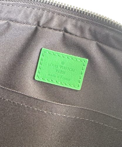 ルイ・ヴィトン「Louis Vuitton」スタイリッシュ メッセンジャーバッグ