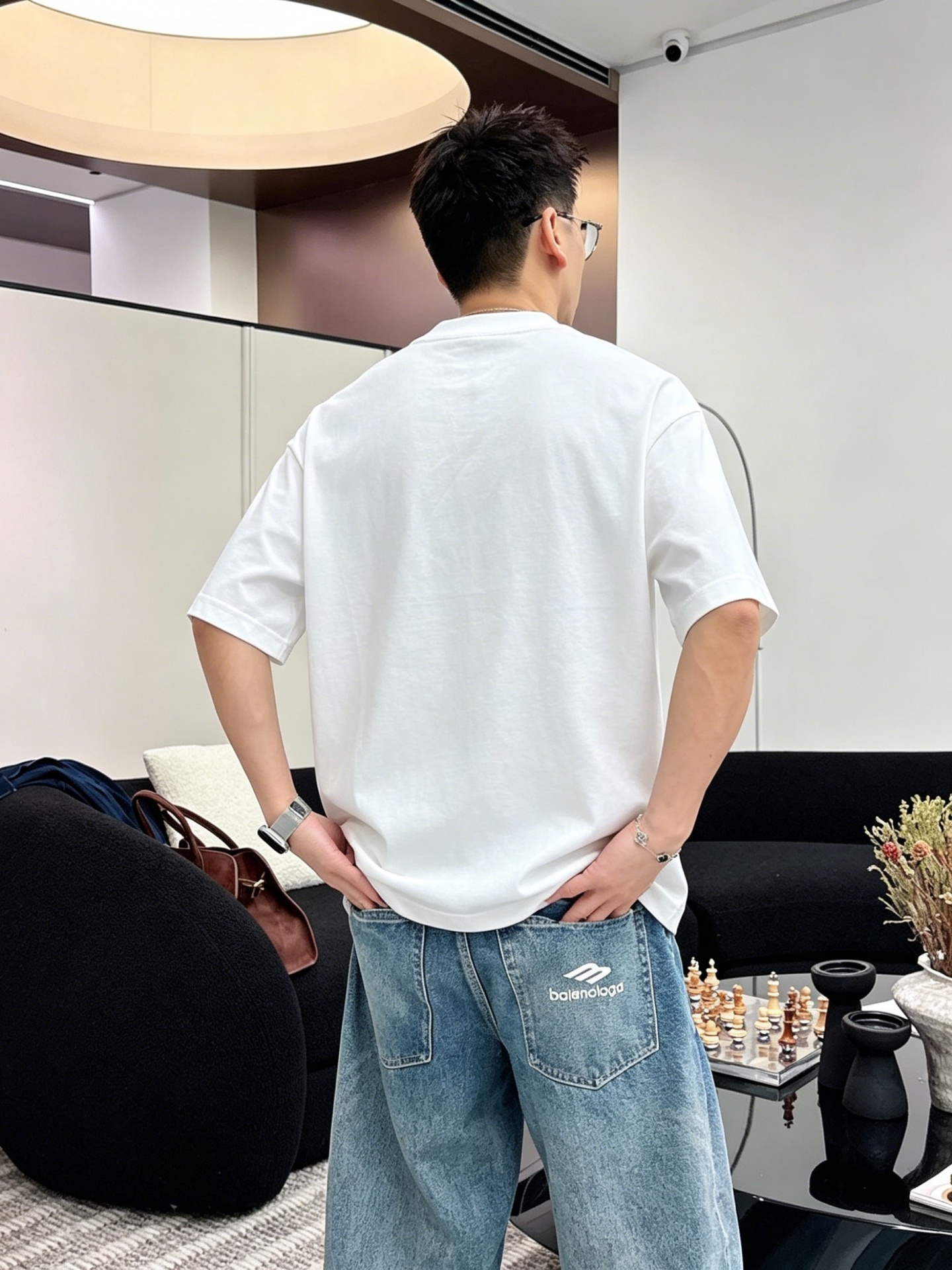 バレンシアガ「Balenciaga」ロゴプリントTシャツ / ショートスリーブ クルーネック