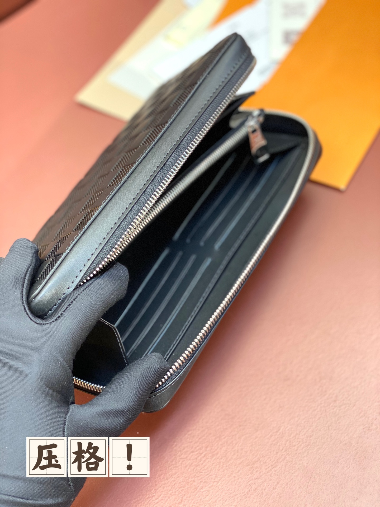 ルイ・ヴィトン「Louis Vuitton」モノグラム エクリプス ジッピー XL ウォレット クラッチ