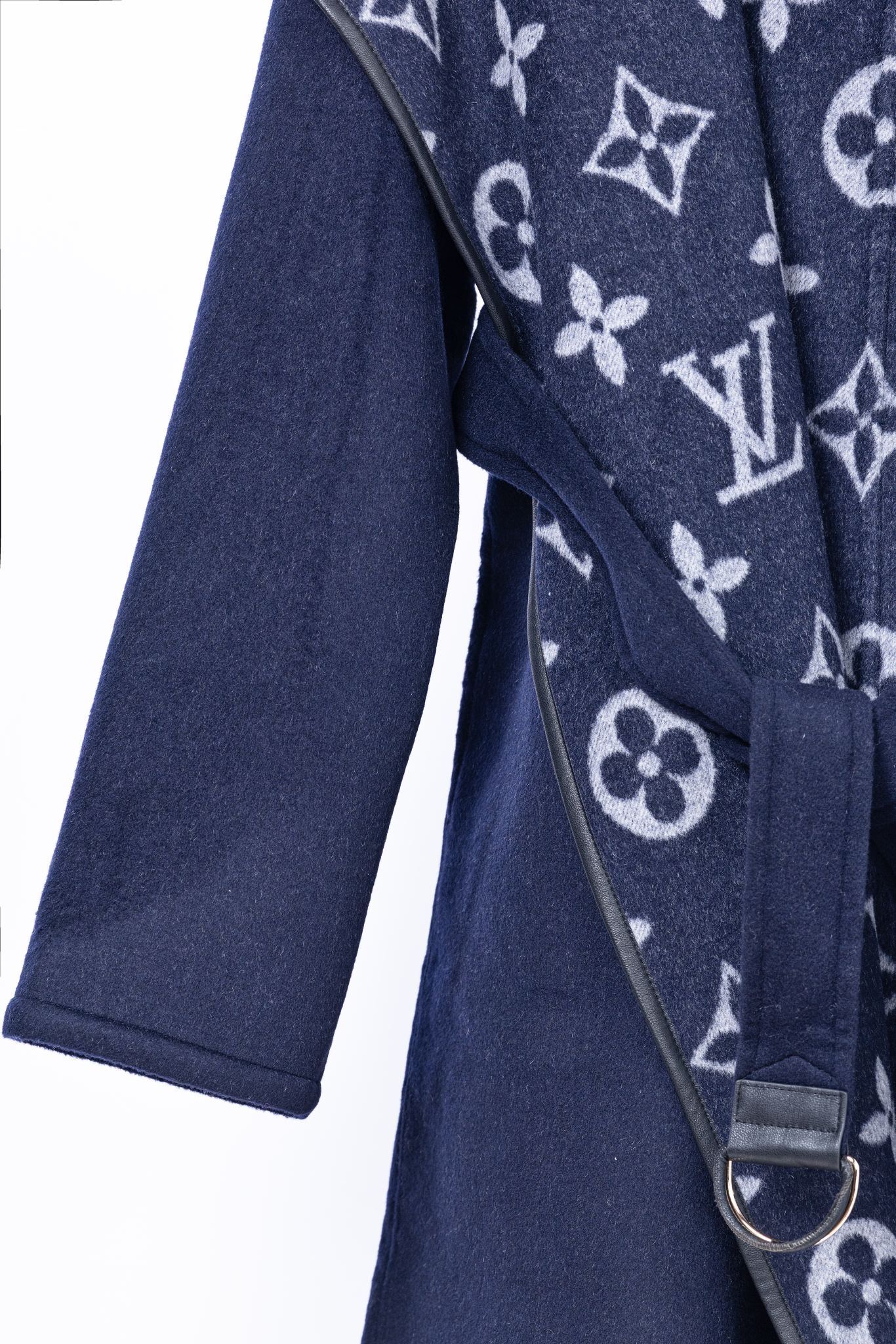 ルイ・ヴィトン「Louis Vuitton」秋冬 レディース ワップルフードロングコート