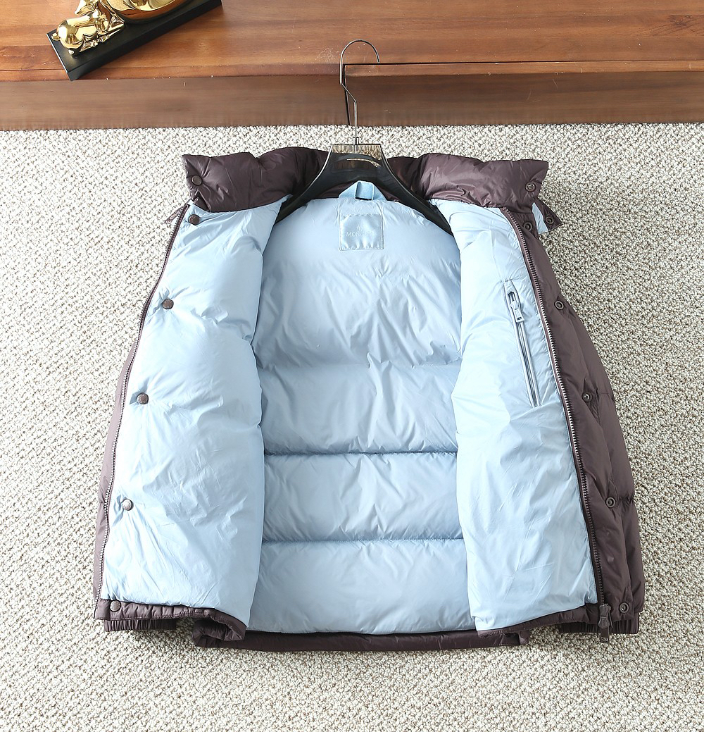 モンクレール「Moncler」秋冬 ダウンジャケット