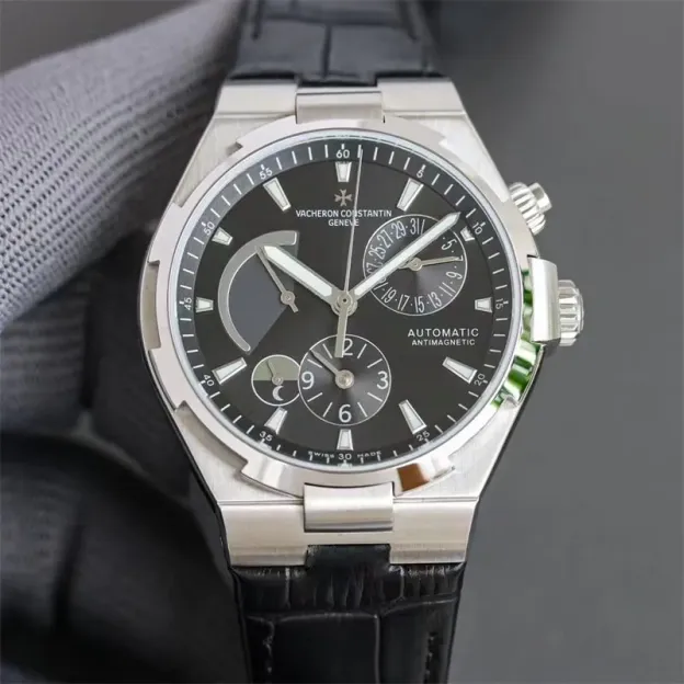 ヴァシュロン コンスタンタン「Vacheron Constantin」Overseas オーバーシーズ マルチファンクション クロノグラフ腕時計42MM