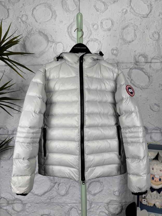 カナダグース「Canada Goose」秋冬フード付きダウンジャケット