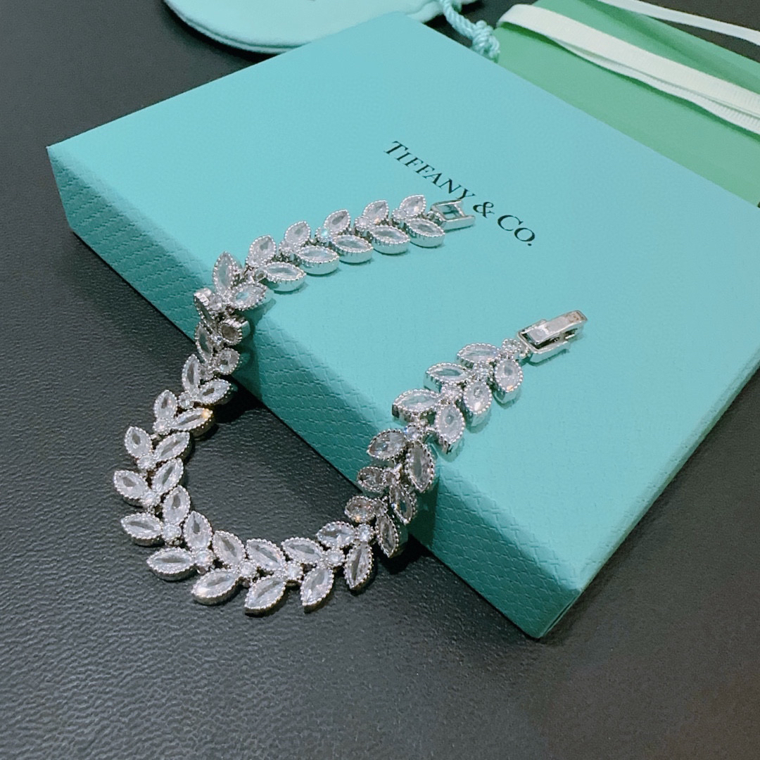 ティファニー「Tiffany & Co.」ポリッシュドシルバーリンク ブレスレット