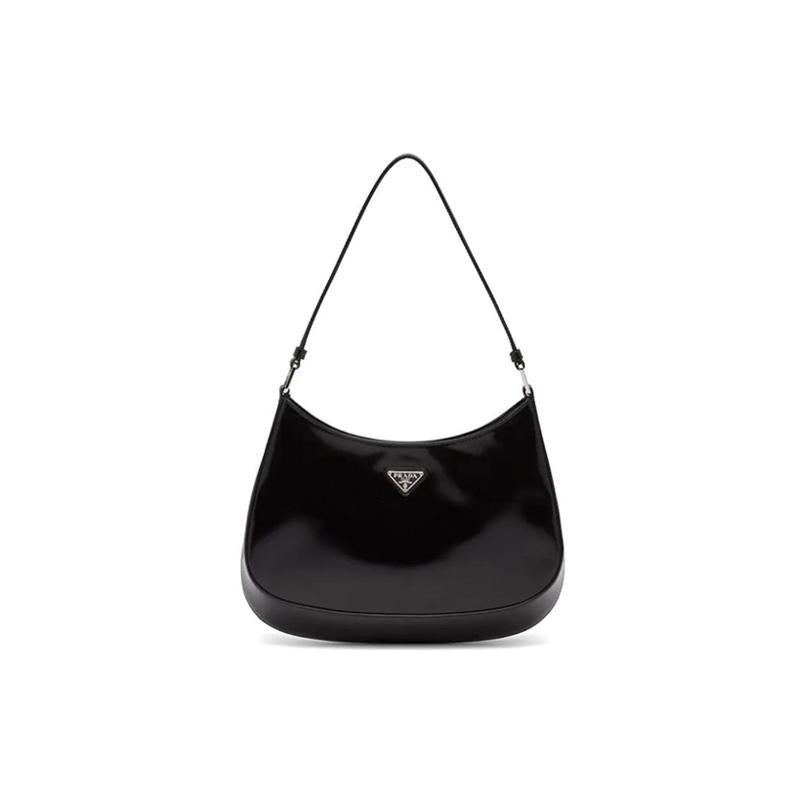 プラダ「Prada」クレオ ブラッシュドレザー ショルダーバッグ ブラック