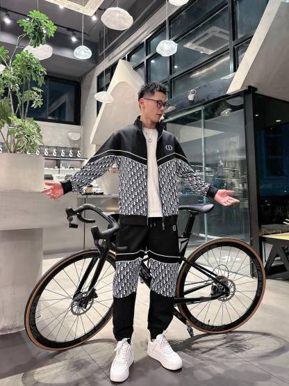 ディオール「Dior」秋冬 メンズ カジュアルスポーツセット