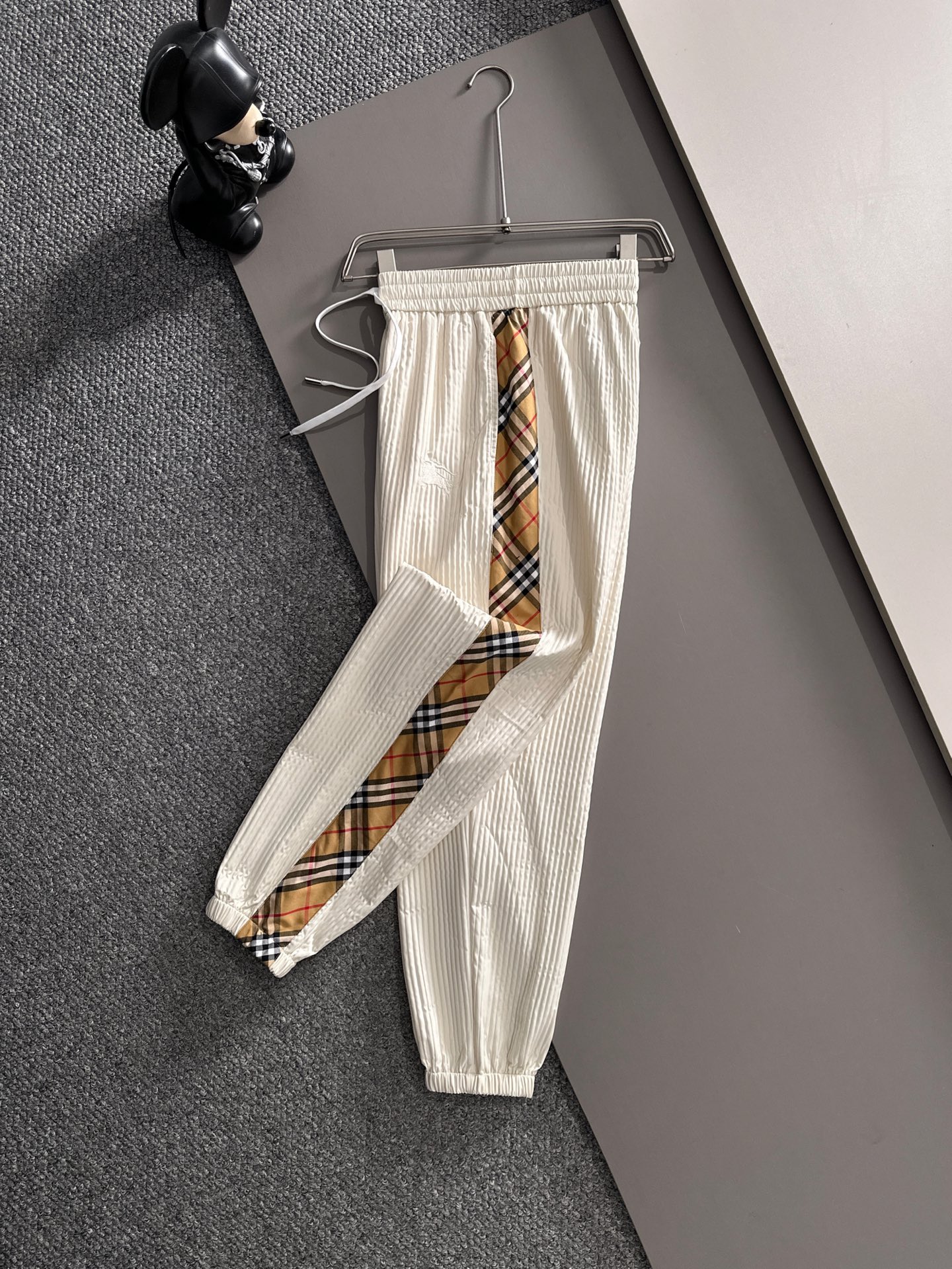 バーバリー「Burberry」秋冬 メンズカジュアルスポーツセット