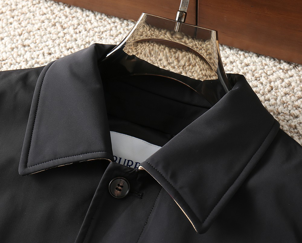 バーバリー「Burberry」秋冬 クイルティッドダウンジャケット