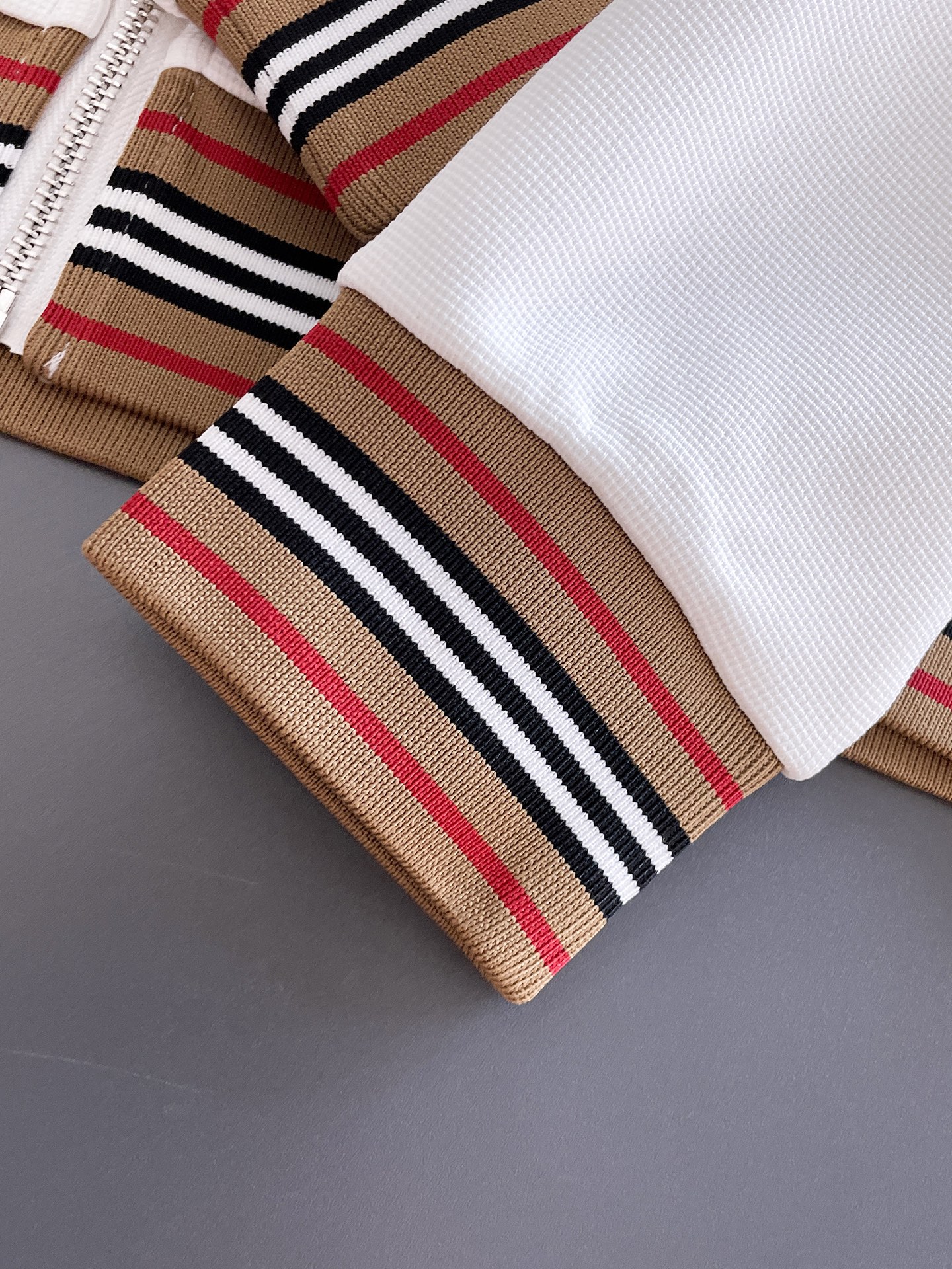 バーバリー「Burberry」秋冬 メンズ  カジュアルスポーツセット