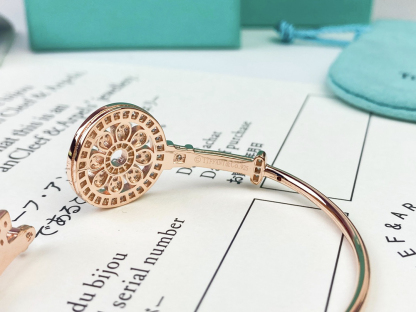 ティファニー「Tiffany & Co.」ポリッシュドシルバーリンク ブレスレット