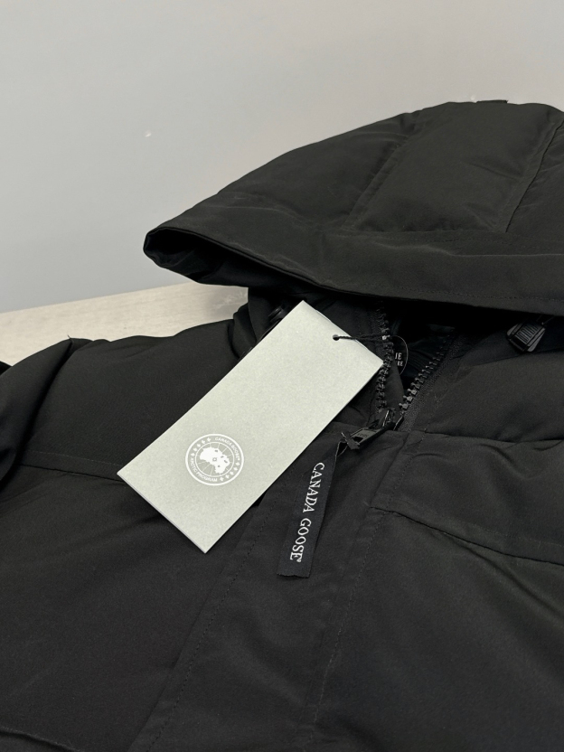 カナダグース「Canada Goose」秋冬フード付きダウンコート