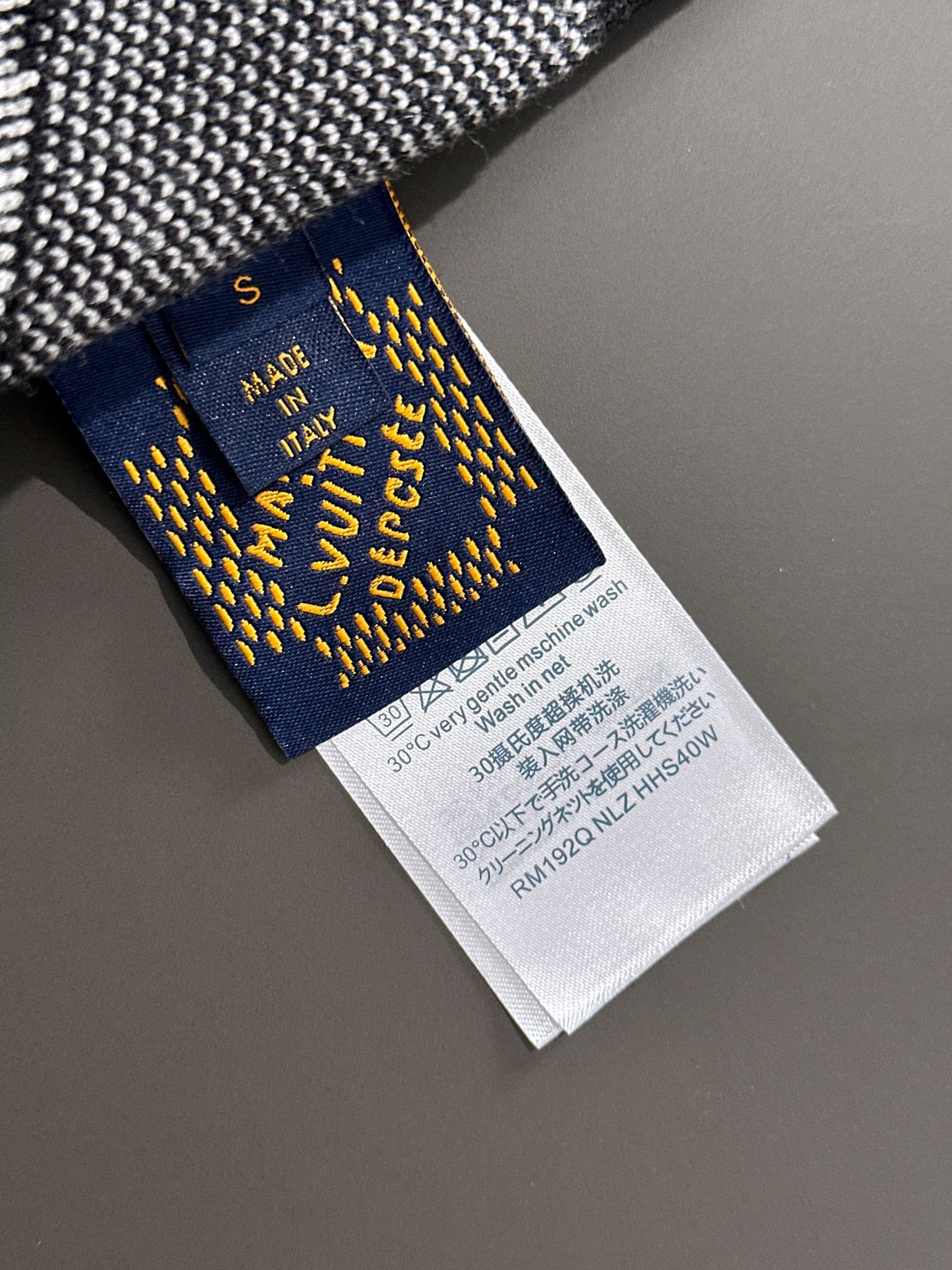 ルイ・ヴィトン「Louis Vuitton」秋冬 メンズ  クルーネックニット