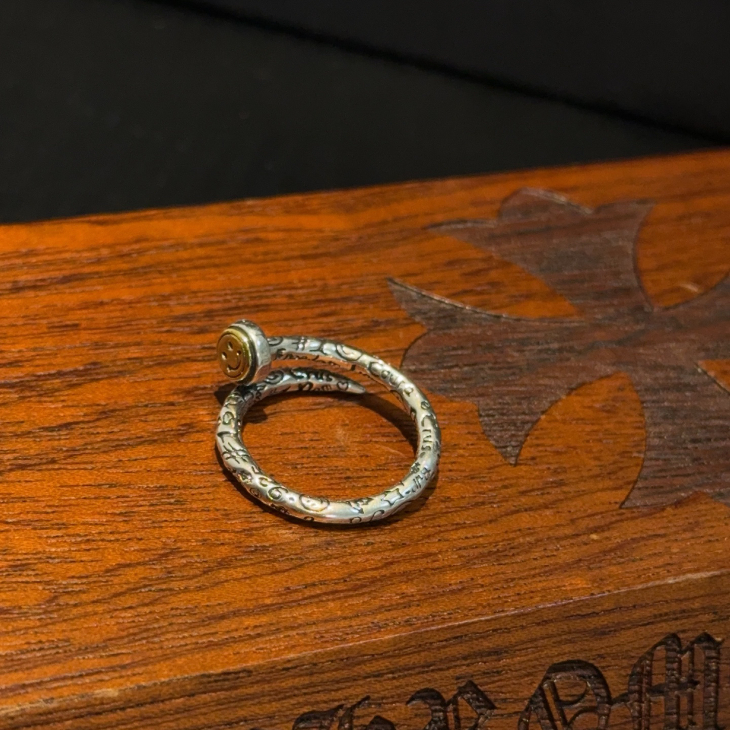 クロムハーツ「Chrome Hearts」クラシックヴィンテージ＆モダンリング - サイズ調整可能