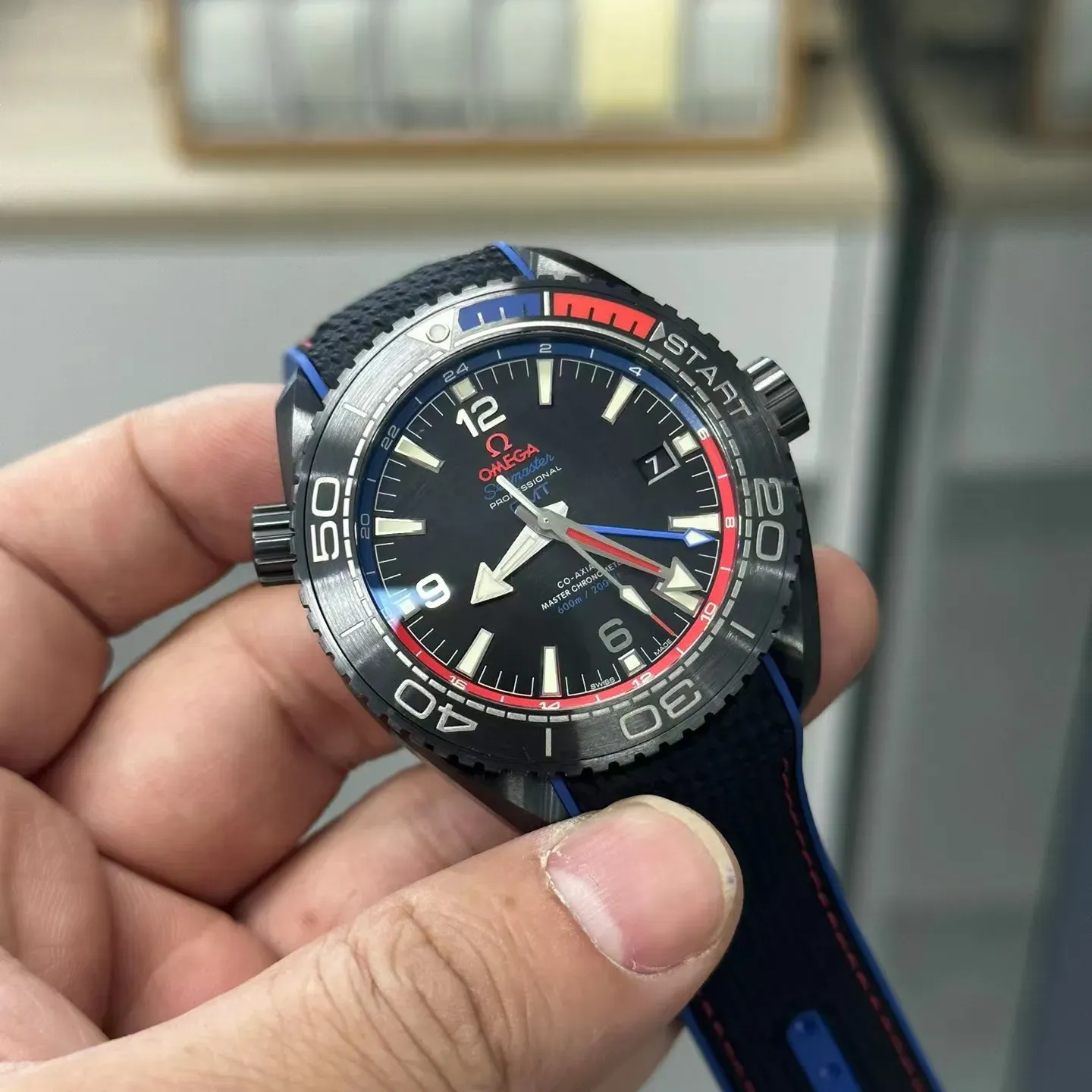 オメガ「Omega」Seamaster Planet Ocean メンズウォッチ45MM