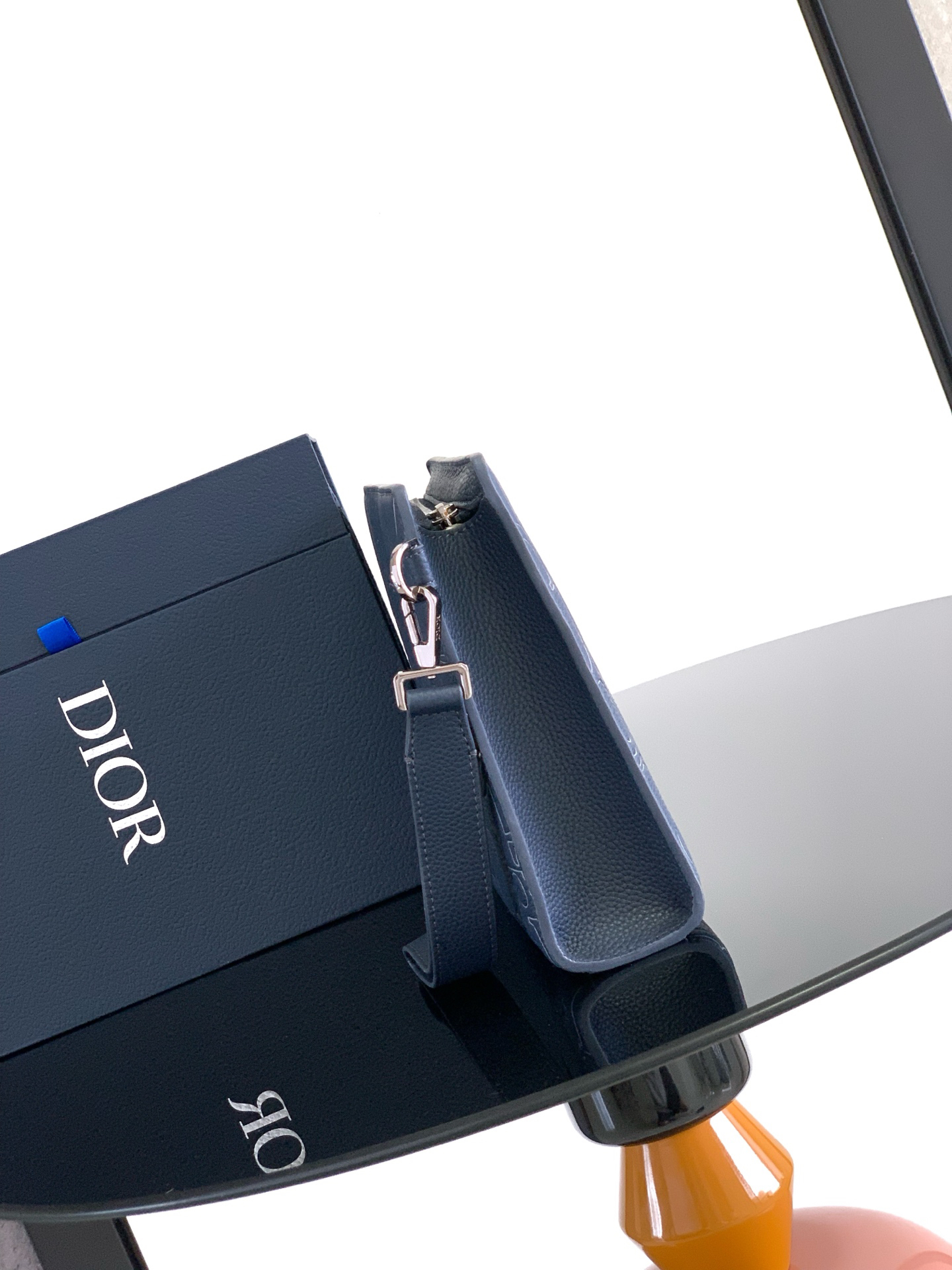 ディオール「Dior」ボウル ポーチ