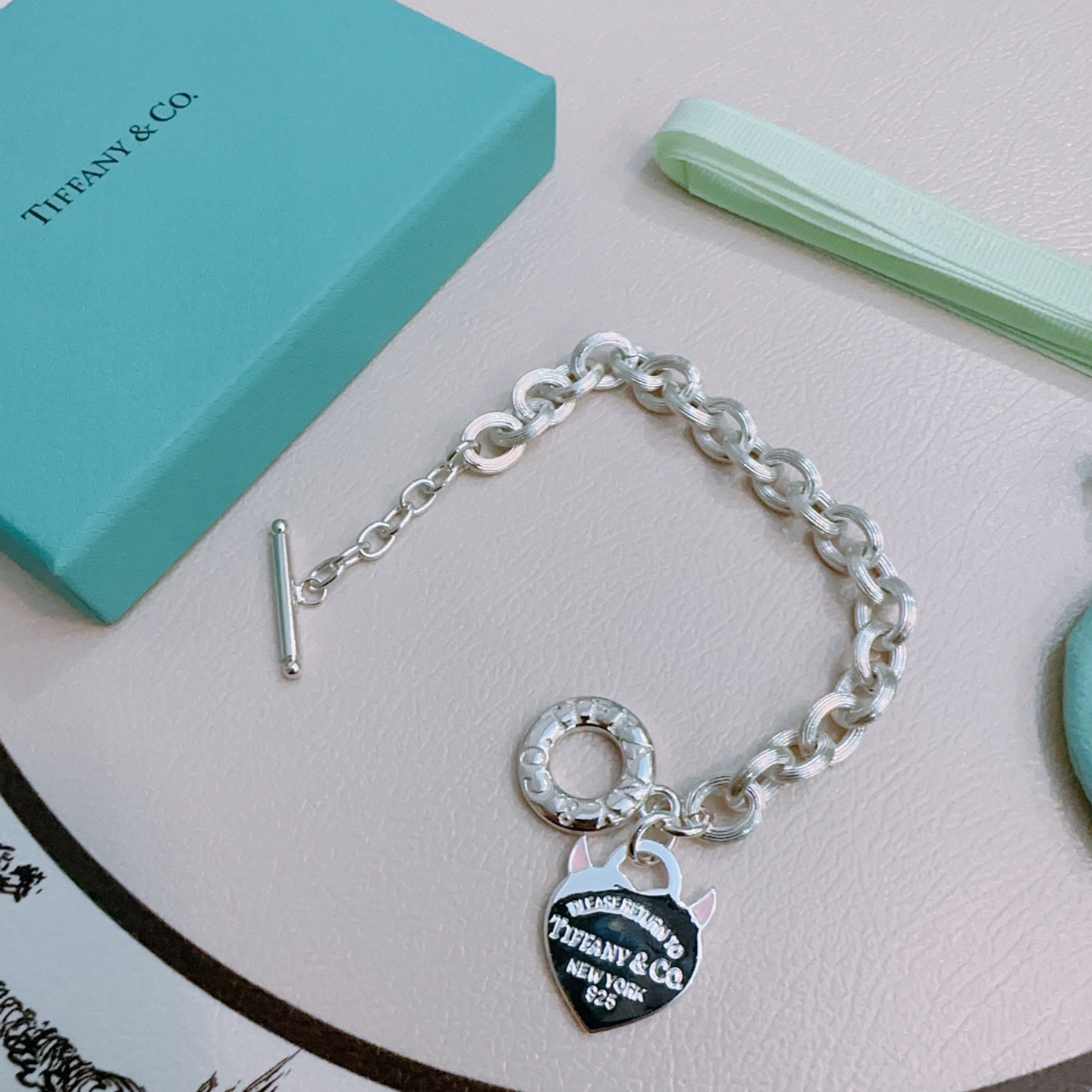 ティファニー「Tiffany & Co.」ポリッシュドシルバーリンク ブレスレット