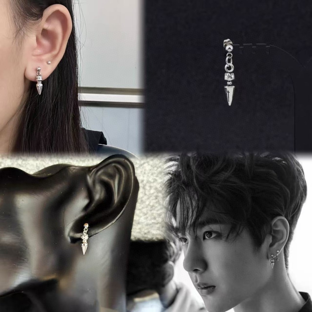 クロムハーツ「Chrome Hearts」クロムハーツ バレットピアス 18Kゴールド ピアス