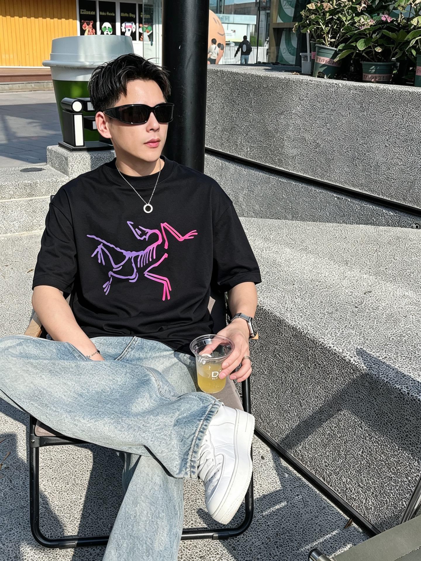 アークテリクス「ARC'TERYX」アークテリクスロゴプリントTシャツ / ショートスリーブ クルーネック