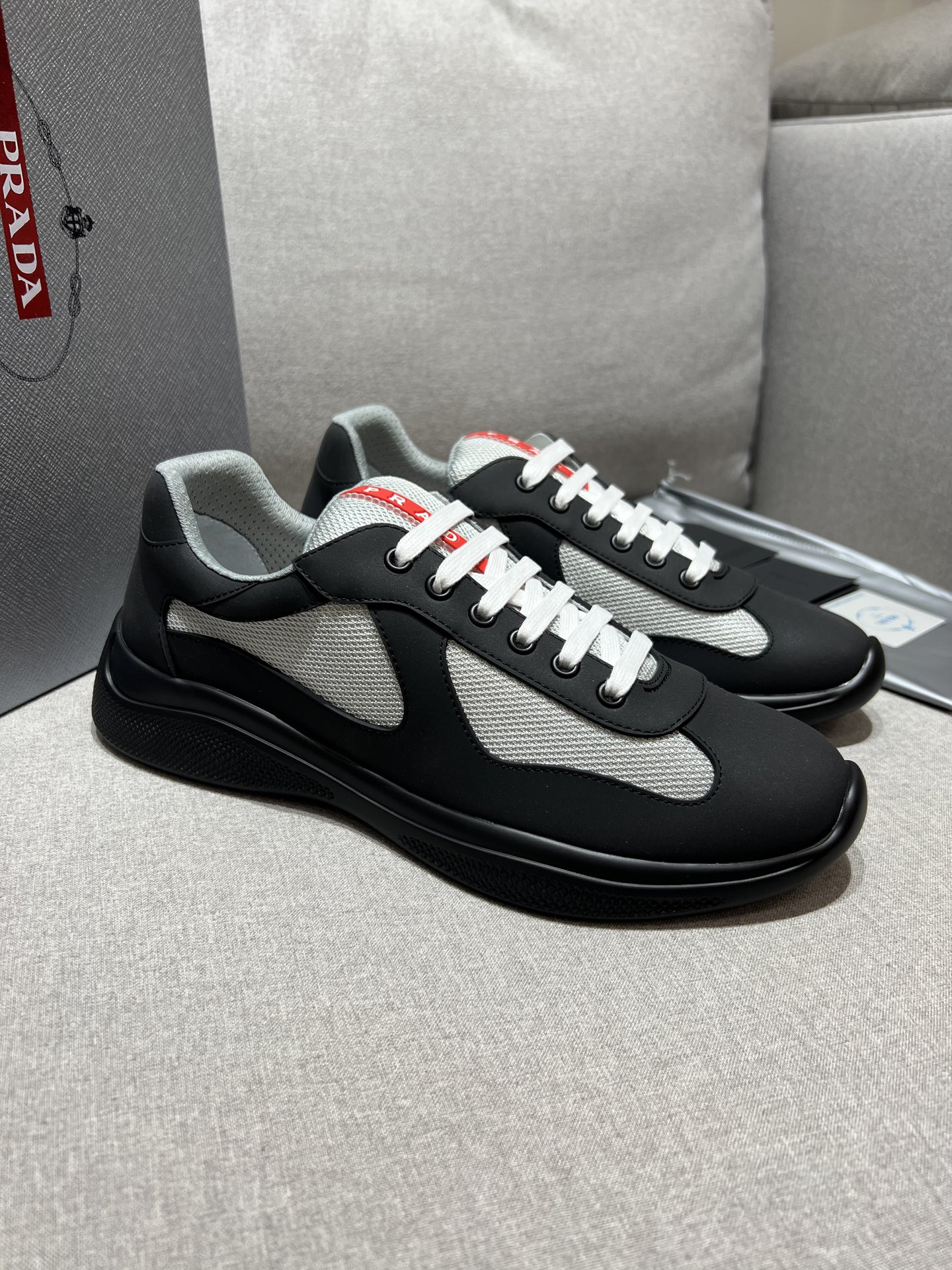 プラダ「Prada」プラダ アメリカスカップ スニーカー / ユニセックスレザースニーカー